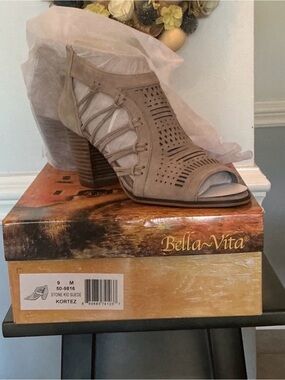 Bella Vita Taupe Suede Peep-Toe Block Heel Sandals